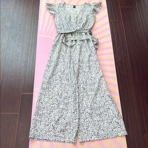 NWOT Emery Rose Flutter sleeves Black and White Polka Dot Jumpsuit sz XS